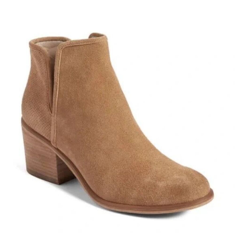 Hinge‎ BP Barris Suede Stacked Heel Pull-On Ankle Bootie Cut-Out Taupe 7